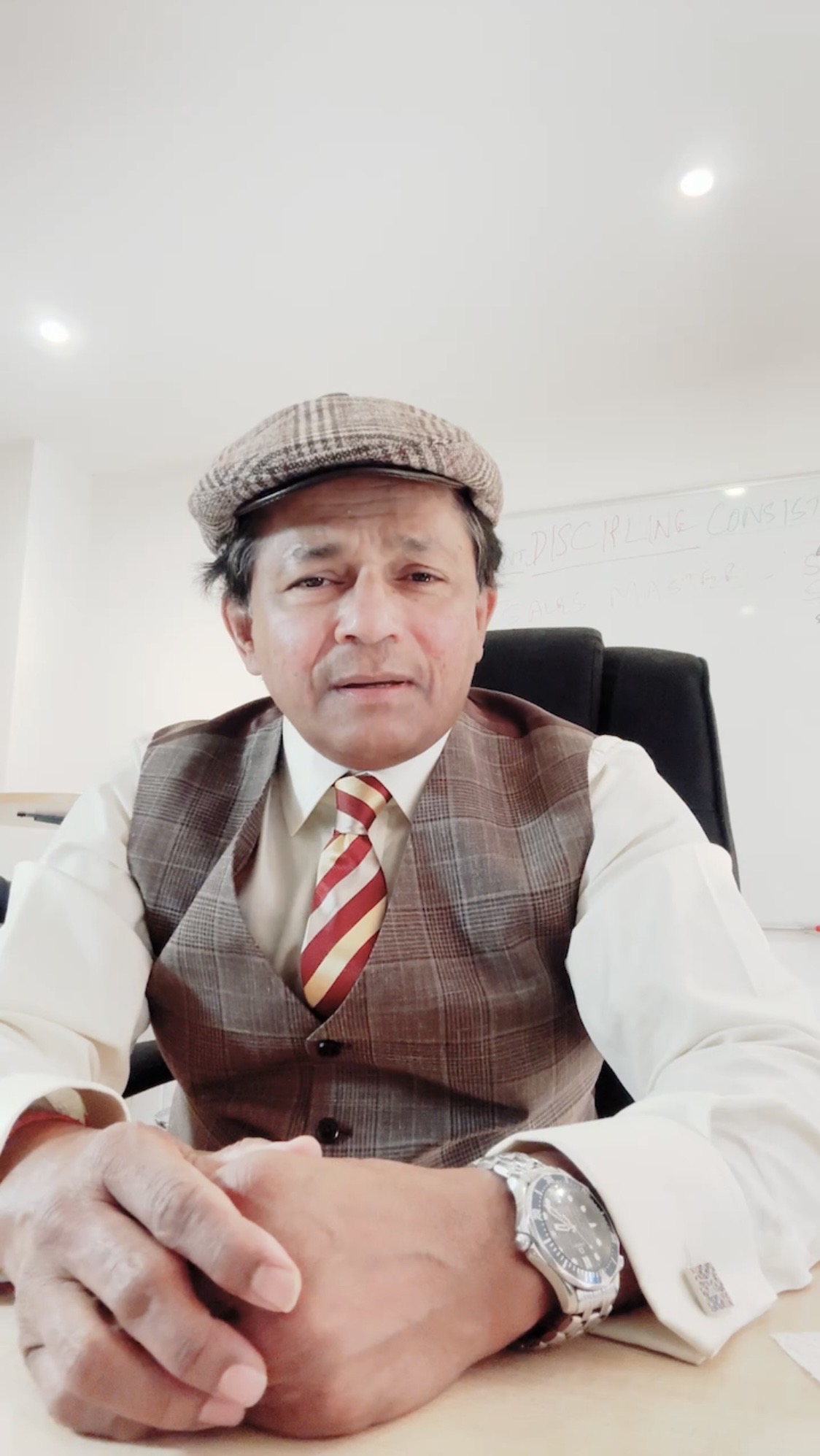 Sanjay Srivastava — coaching from the SEAGTA International practice room